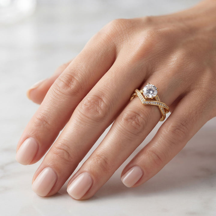 Round Twist Pavé Band Moissanite Ring