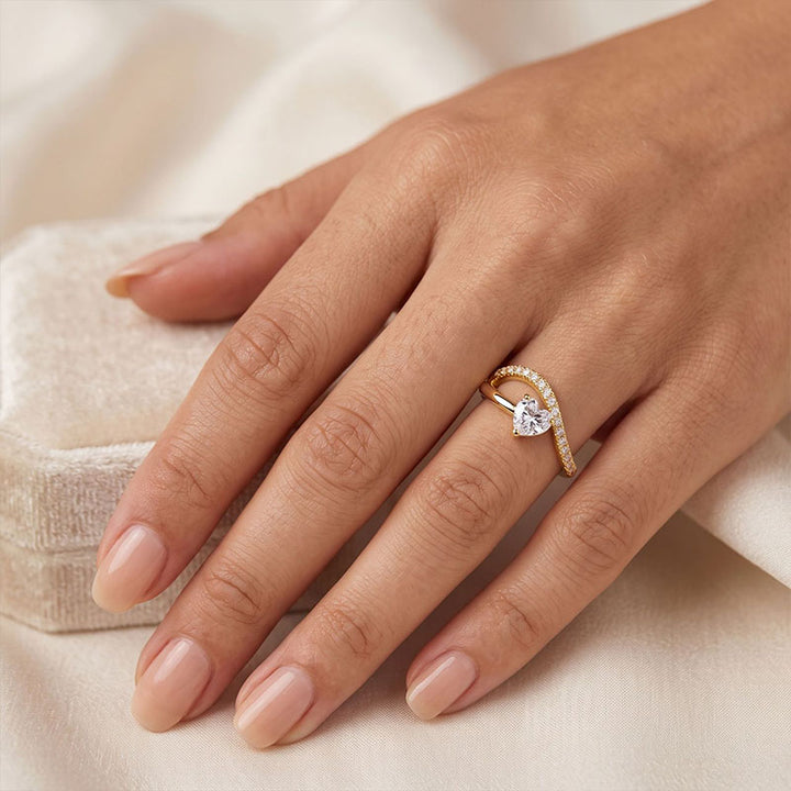Heart Cut Twisted Pavé Band Ring