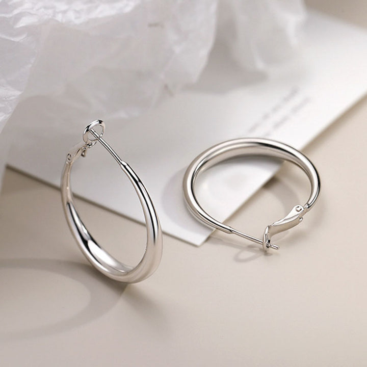 Smooth, Chunky Round Hoop Earrings