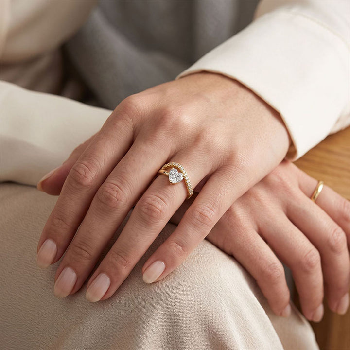 Heart Cut Twisted Pavé Band Ring