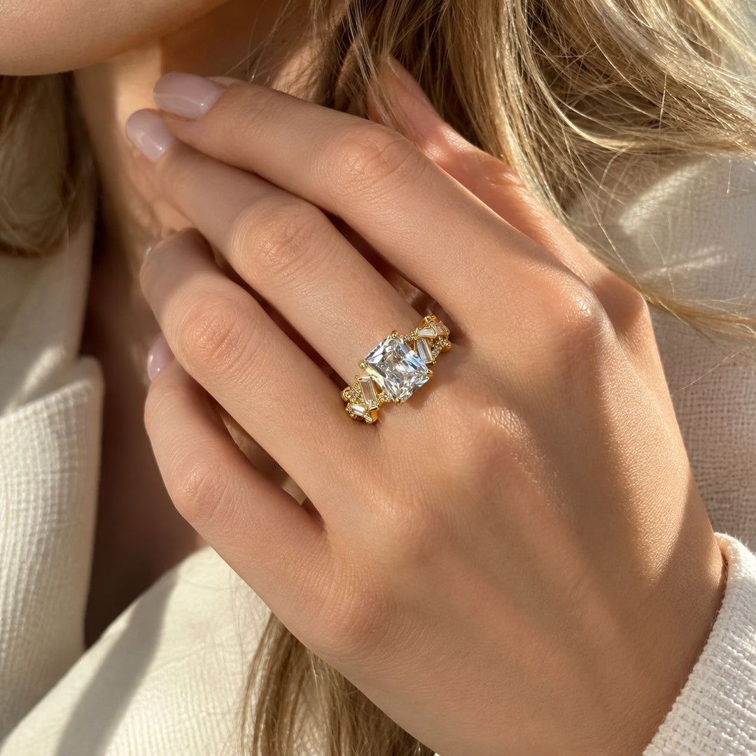 Radiant Cut Baguette Side Stone Pavé Ring