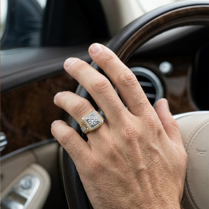 Exquisite square halo ring