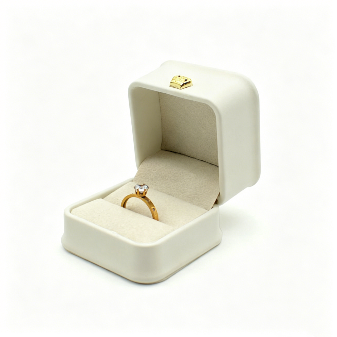 Crown Ring &amp; Stud Earring Box