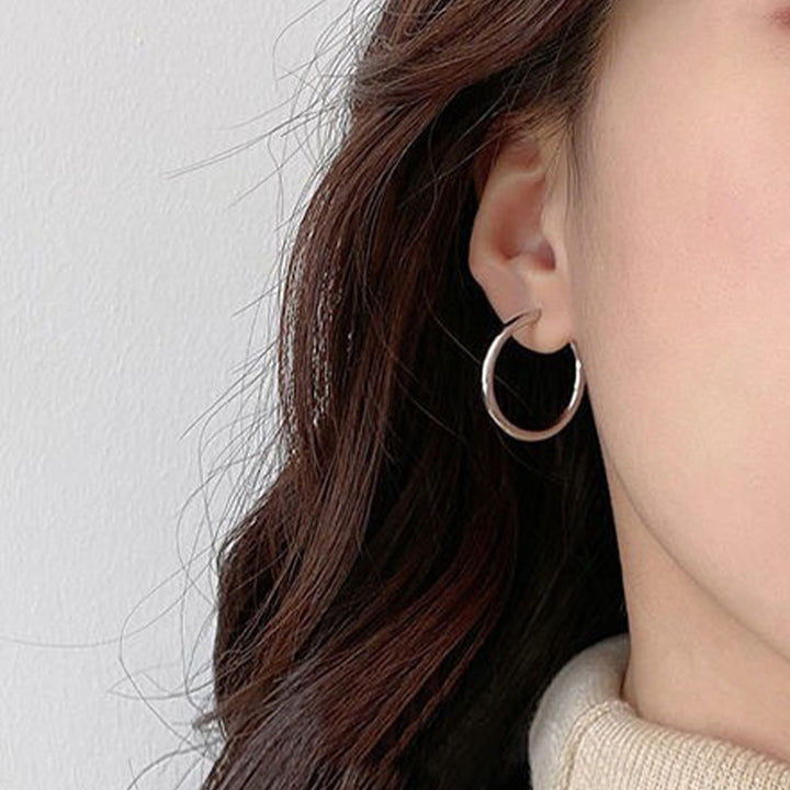 Simple, Smooth Round Earrings