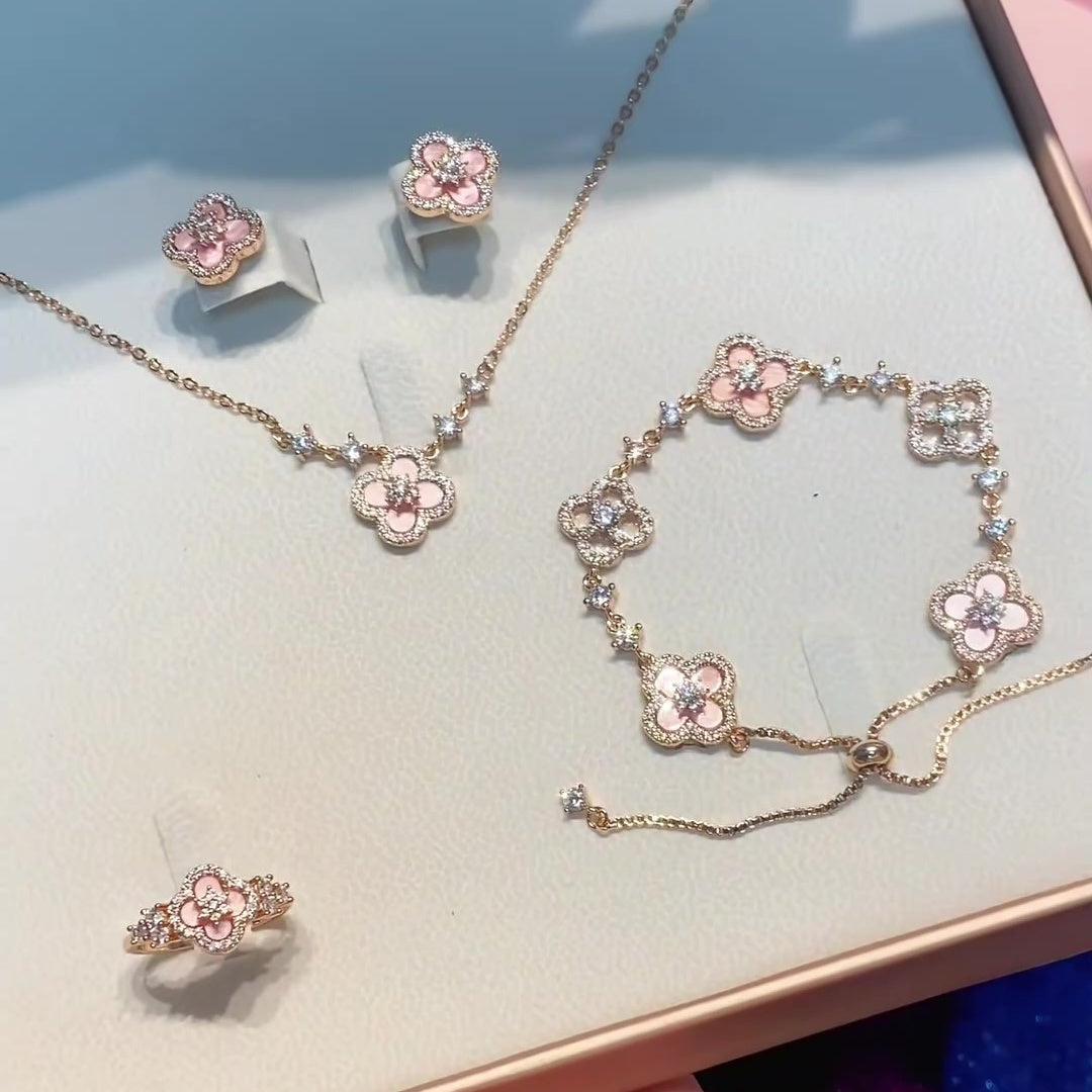 Four-leaf flower cluster • Pink shell bracelet &amp; necklace &amp; ring &amp; earrings