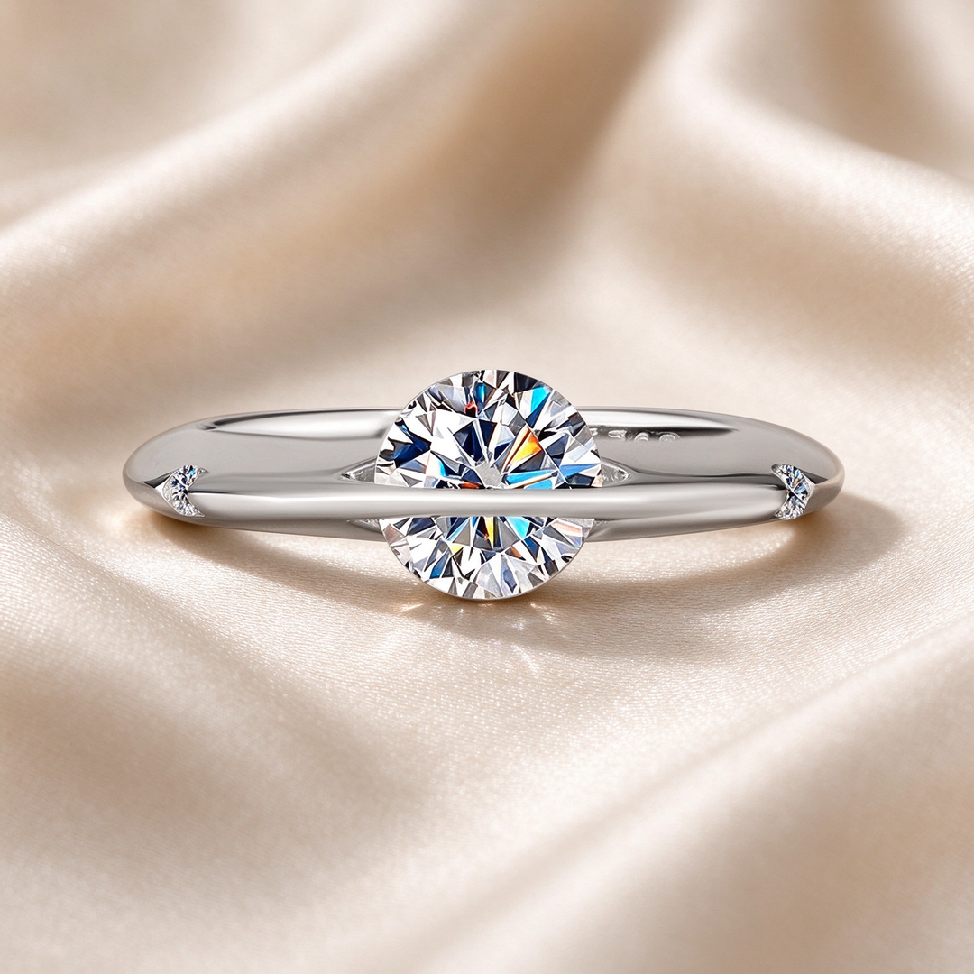 Rotatable Two-Tone Floating Moissanite Ring