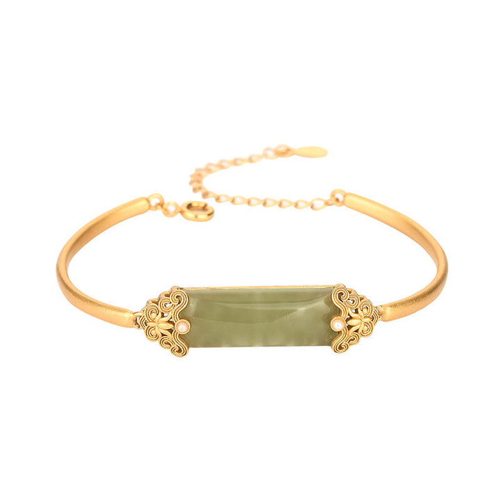Vintage Palace Natural Emerald Jade Stone Bracelet