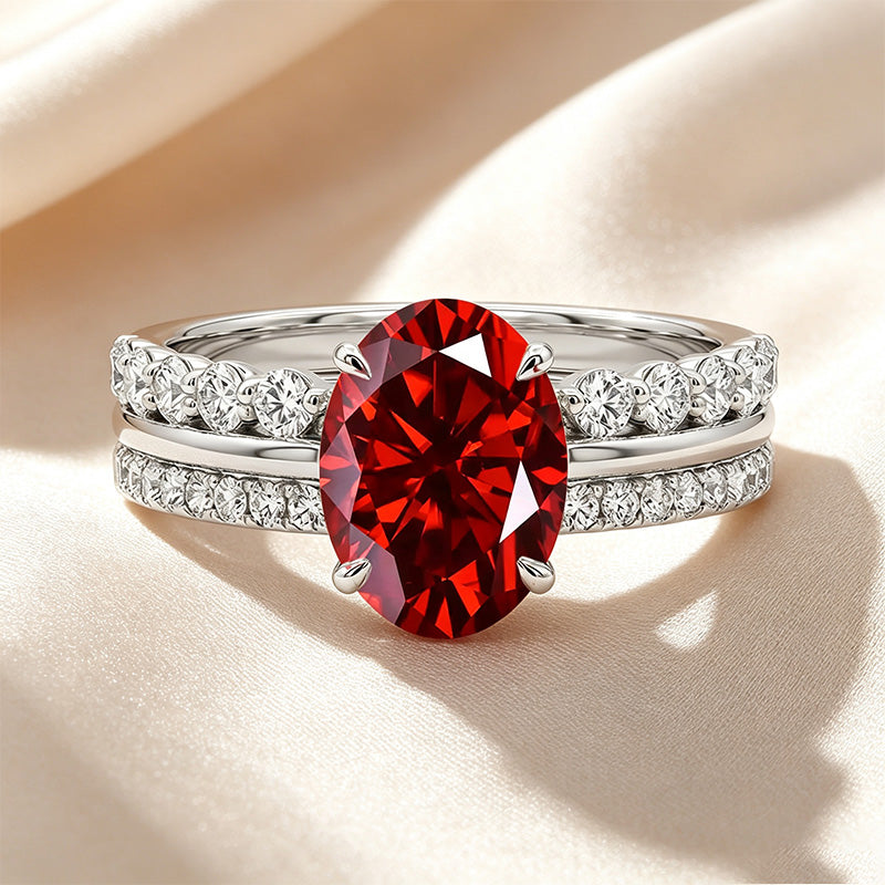 Oval Four‑Prong Pavé Moissanite Bridal Ring Set
