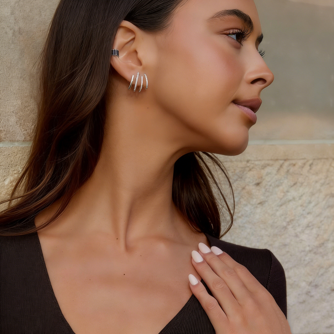 Elegant Four-Prong Stud Earrings