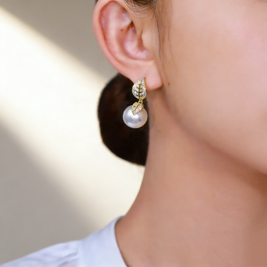 Leaf &amp; Pearl Earrings