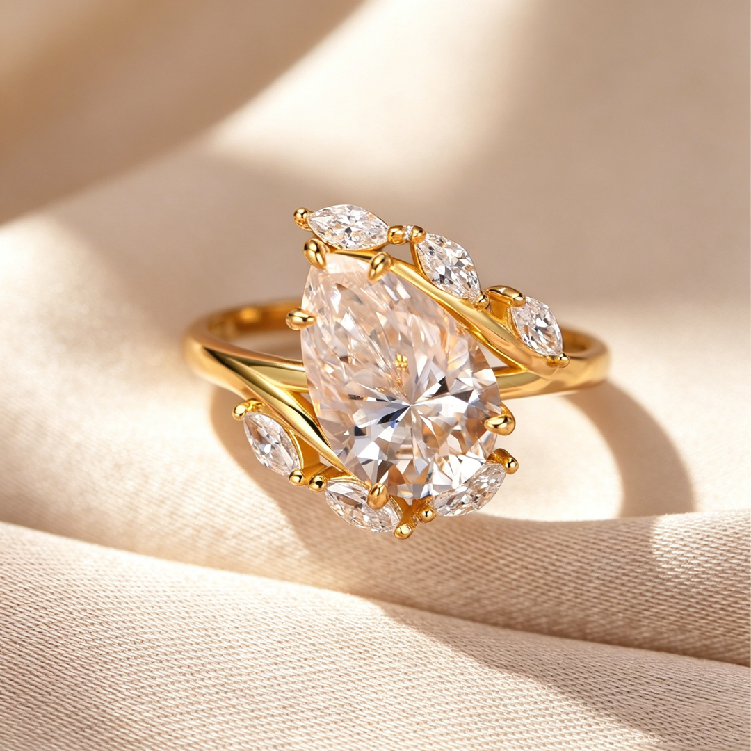 Pear-Shaped Cut Ring