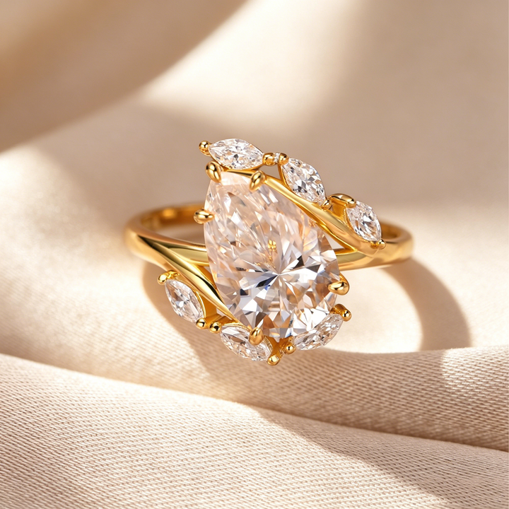 Pear-Shaped Cut Ring