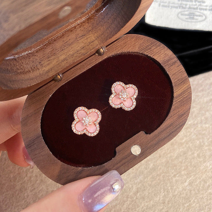 Four-leaf flower cluster • Pink shell bracelet &amp; necklace &amp; ring &amp; earrings