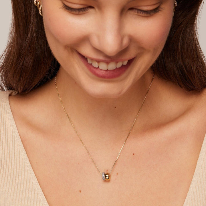 Refined Double Circle Necklace