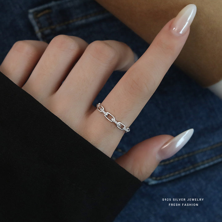 Minimal Moissanite Band Ring