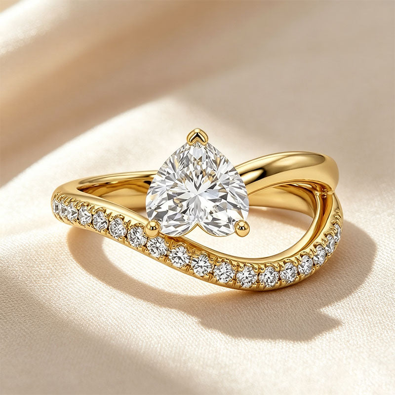 Heart Cut Twisted Pavé Band Ring