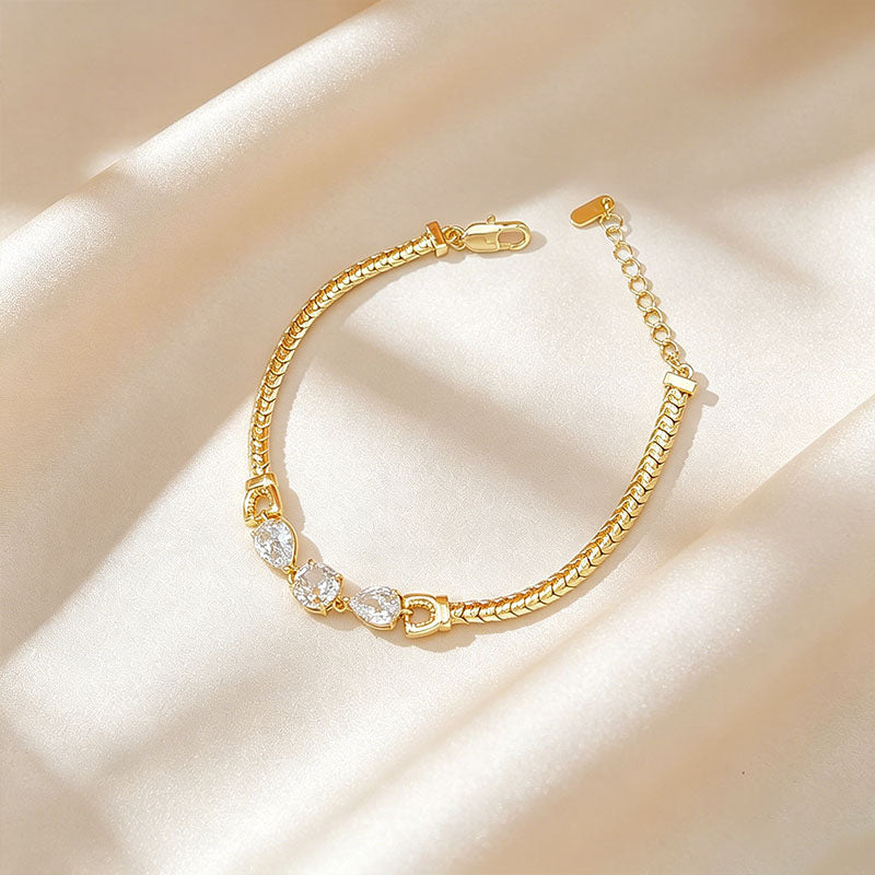 Halo-Style Snake Chain Bracelet With Diamond Accents
