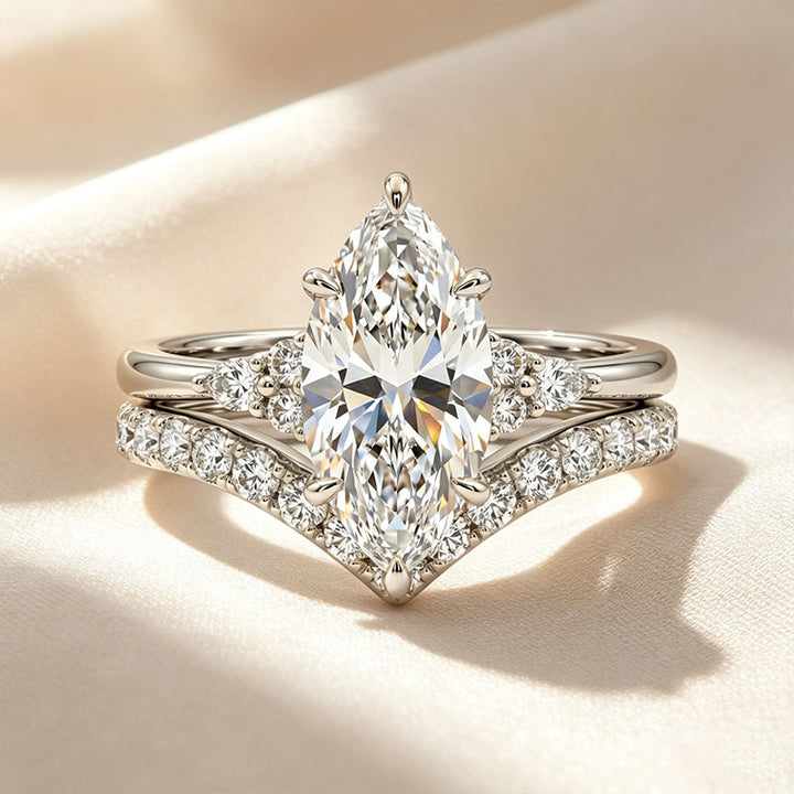 Minimalist Marquise-Shaped Ring