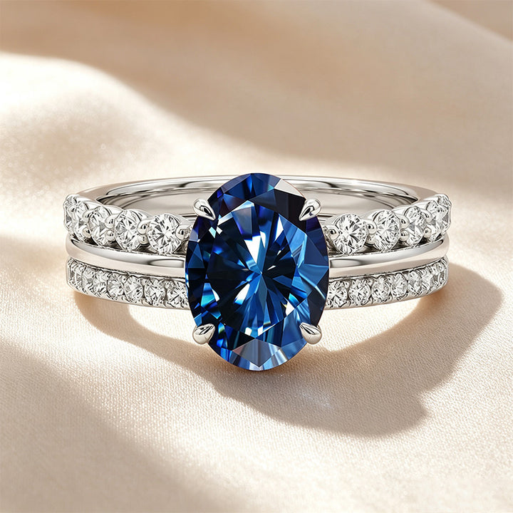 Oval Four‑Prong Pavé Moissanite Bridal Ring Set